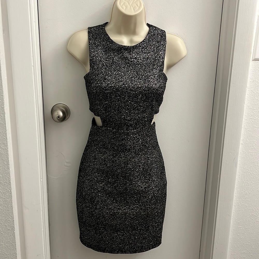Metallic Silver Dress 🫶🤍